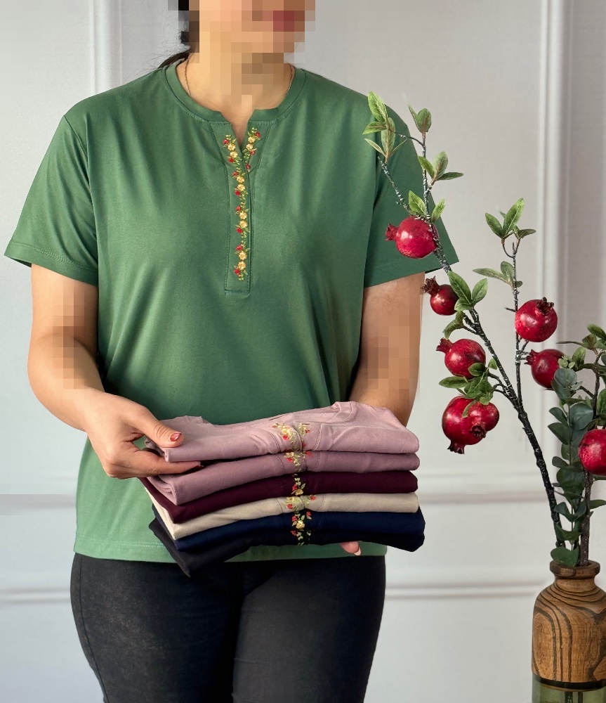 تیشرت یقه گلدوزی سارینا کد 4095